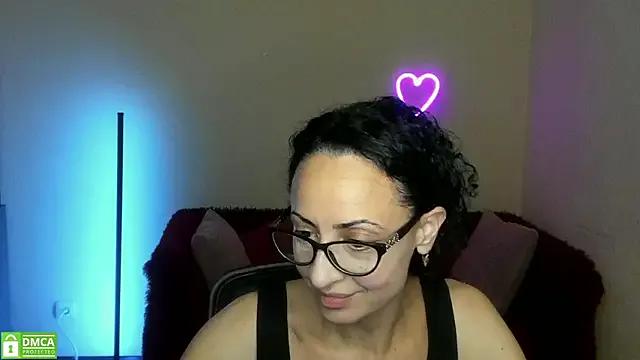 Arianasweety23 on StripChat 