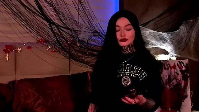 Freechat AriWild on StripChat