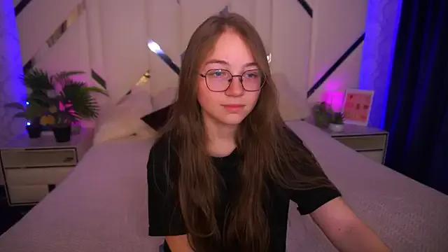 ArrinaWairr — cheer me up with coffee