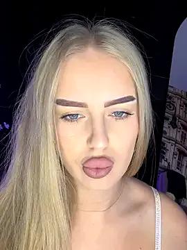 StripChat AubrieleRouj1 is Freechat AubrieleRouj1 — RIDE DILDO BABY