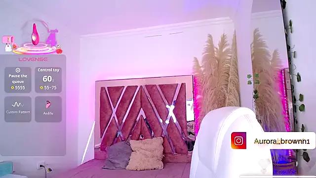 Freechat Aurora_Brownn on StripChat