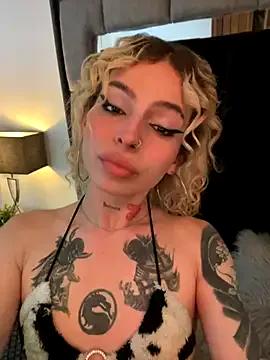 Bonnie_vega on StripChat