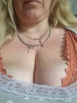 Private Bouncy-Bella28X on StripChat