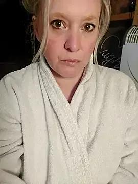 Private Bouncy-Bella28X on StripChat