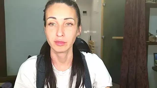 BouncySweety — completely naked