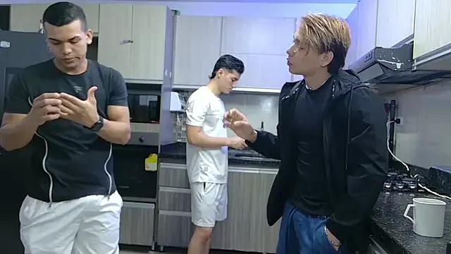 Freechat Boysgang_sex on StripChat