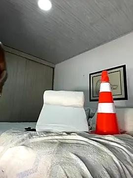 Freechat Bustykeyla on StripChat