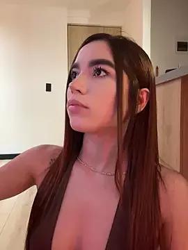 Freechat carolynnetrujillo on StripChat