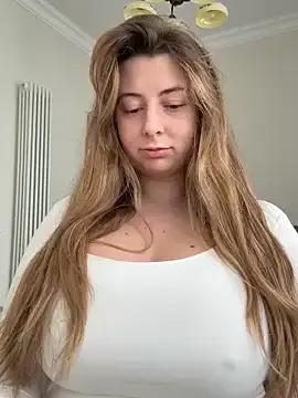 curvyflawless — Topless