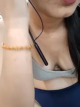 Freechat CuteSarikaLIVE on StripChat