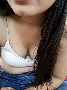 Freechat CuteSarikaLIVE on StripChat