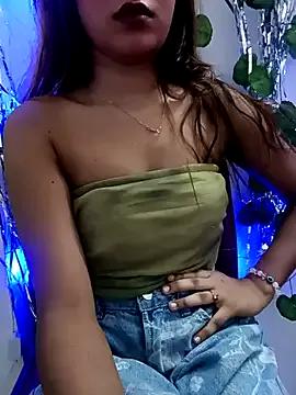 Group Cutie_Shruti on StripChat