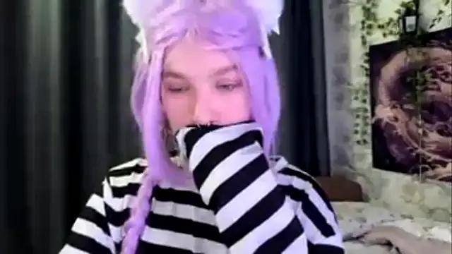 ElnoraVanord — stroke pussy ^_^