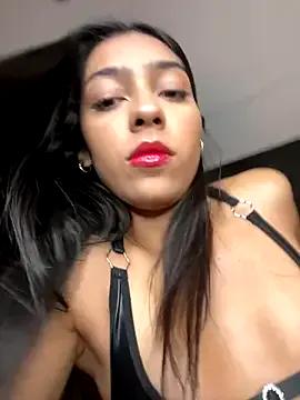 Freechat Ema_azel on StripChat