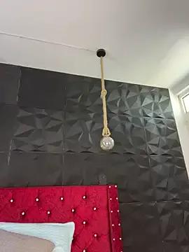 Freechat Ema_azel on StripChat