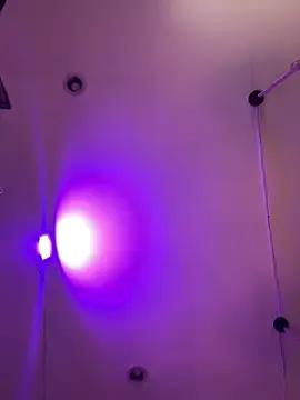 Freechat Ema_azel on StripChat