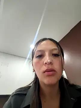 Freechat Emily-7_ on StripChat