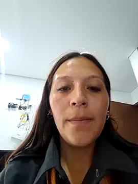 Freechat Emily-7_ on StripChat