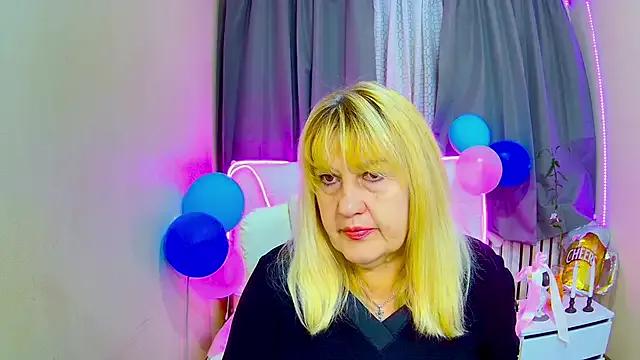 Freechat EmmaEllison on StripChat