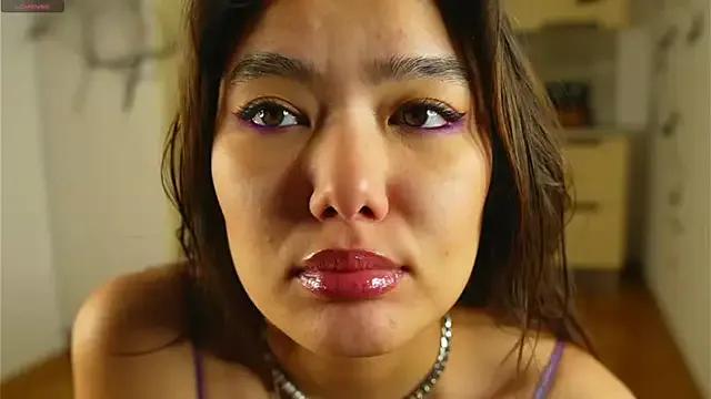 Freechat EmmaFisherf on StripChat