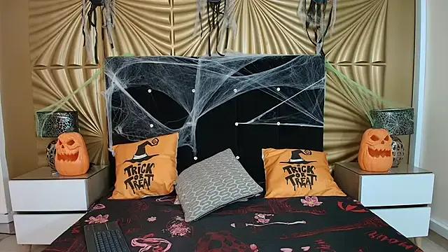 emmily_keller19 on StripChat 