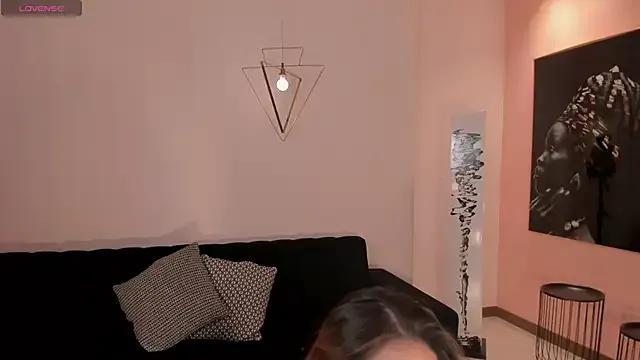 ErikaBenz_ on StripChat