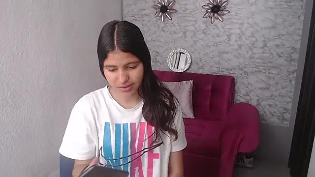 Freechat Evagirl69 on StripChat