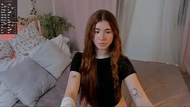 Freechat Freckle_Diyana on StripChat