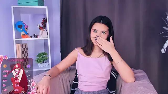 StripChat FunnyyMonkeyy is Freechat FunnyyMonkeyy — teasing with my lips