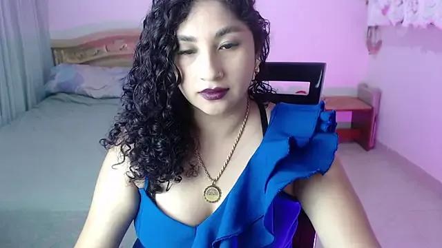 Freechat Gia_Dior on StripChat