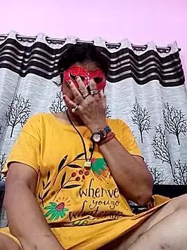 Gullapi on StripChat 