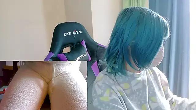 hazuki_8008 — Freechat on StripChat