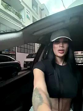 Helenbronwx on StripChat