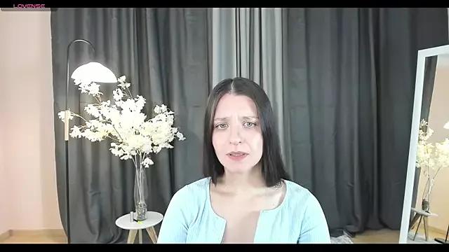 helentasty on StripChat 