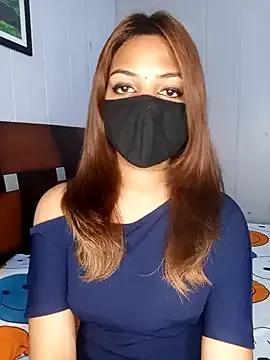 Hot_malika19 — Wear saree in public 