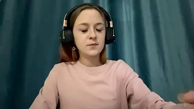 HOTBellakle — show my pretty ass and gently touch