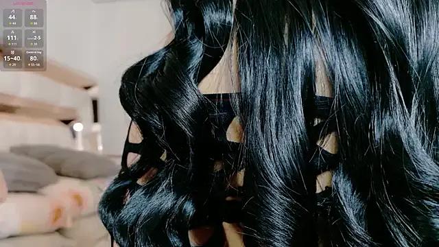 im_yours_01 on StripChat