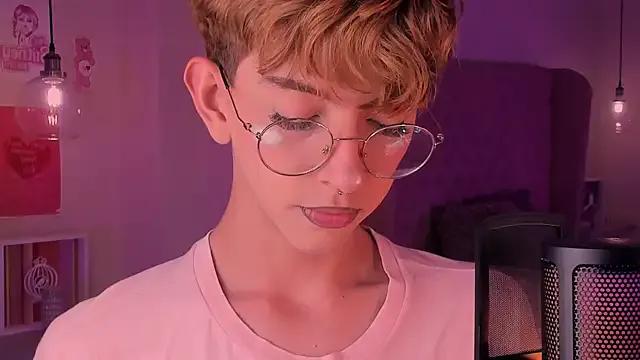 Freechat imDamiano on StripChat