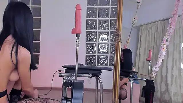 Freechat JassyeJoy on StripChat