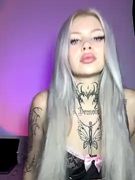 Julamayana on StripChat