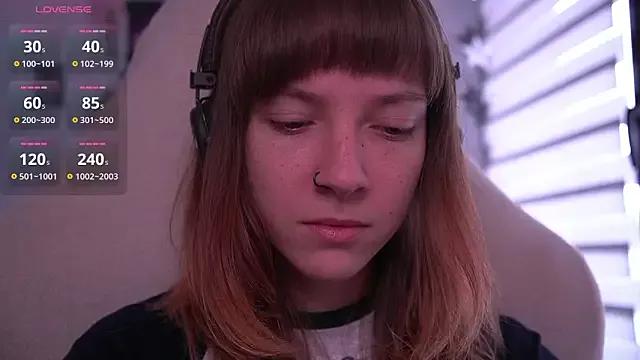 Freechat juliapie on StripChat