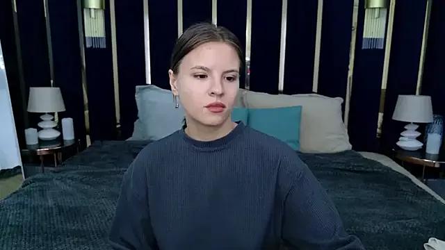 Freechat KiaraRolls on StripChat