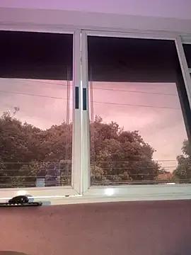 Freechat kiim_taaylor on StripChat