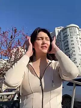 Freechat KikiWatson on StripChat