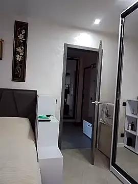 Freechat KissMiSveet on StripChat