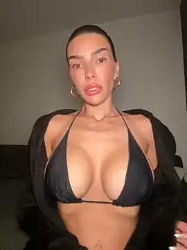 Freechat krissiswrld- on StripChat