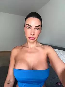 Freechat krissiswrld- on StripChat