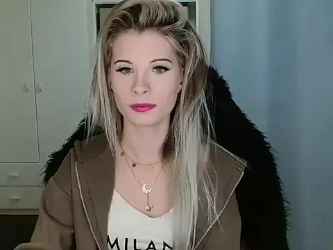 StripChat KristineGlow is Freechat KristineGlow — Surprise for you