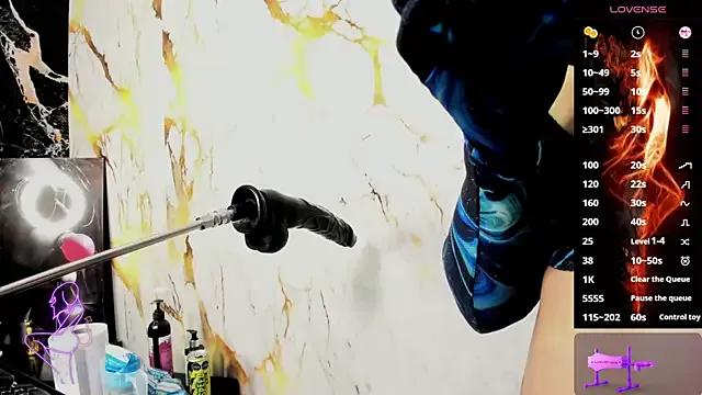 Freechat la_mazona on StripChat