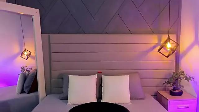 Freechat LadyLuminary on StripChat